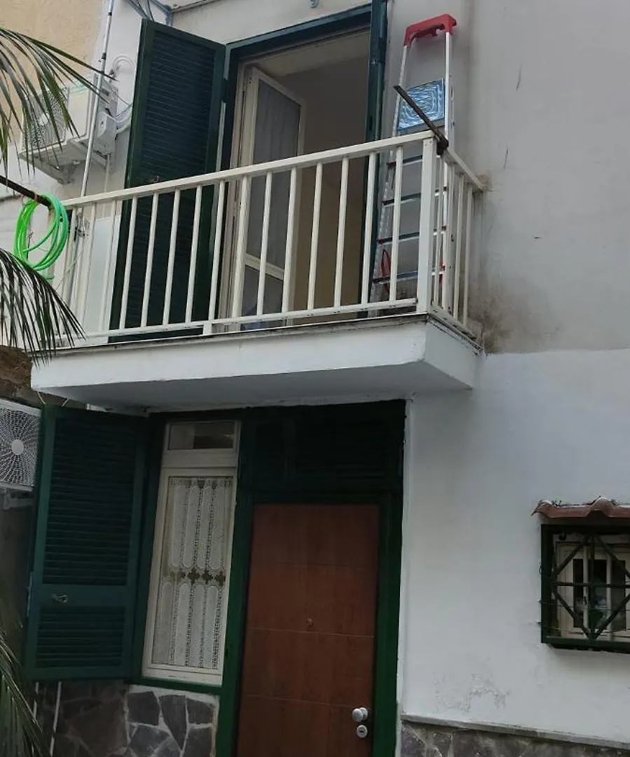 Mama'S Home Νάπολη 0*,